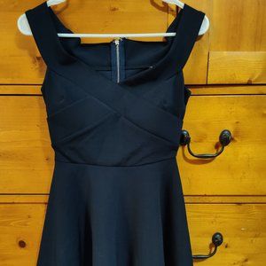 Dress semi formal/ party